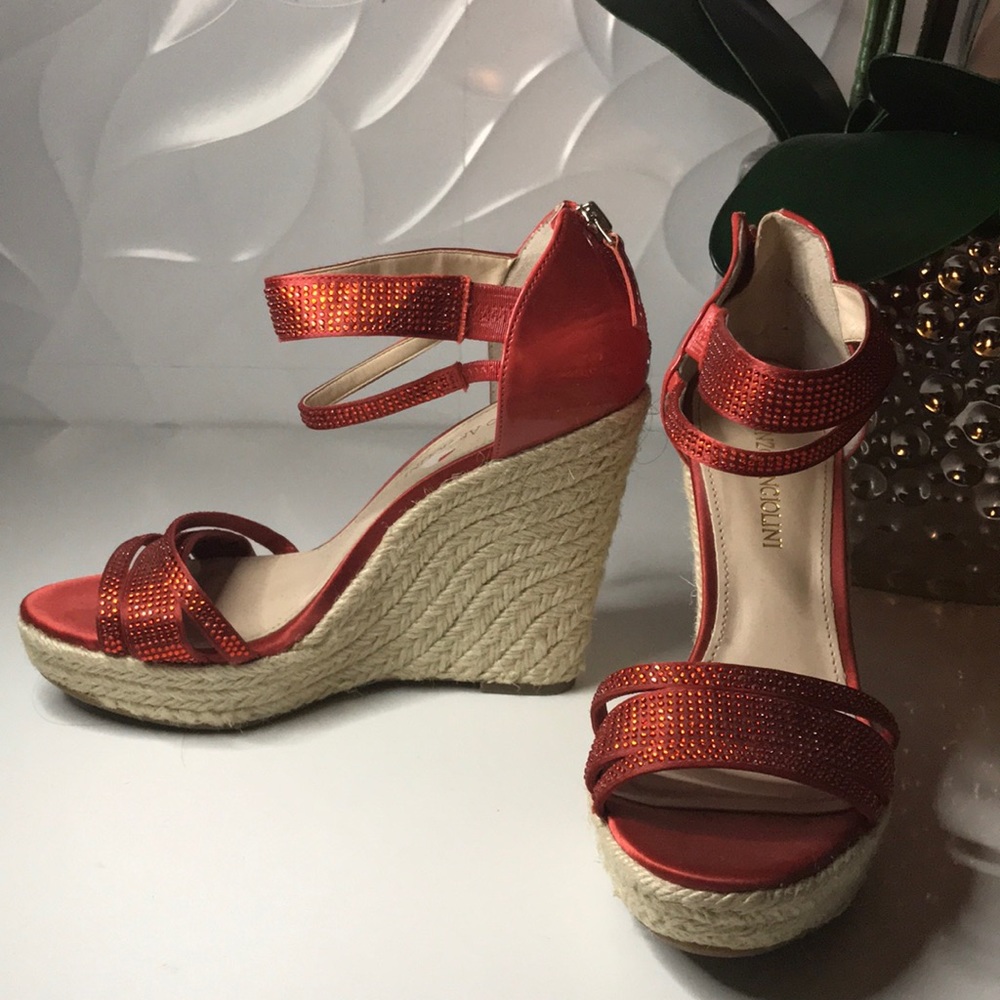 Enzo Angiolini Orange Beaded Wedges Size 7.5